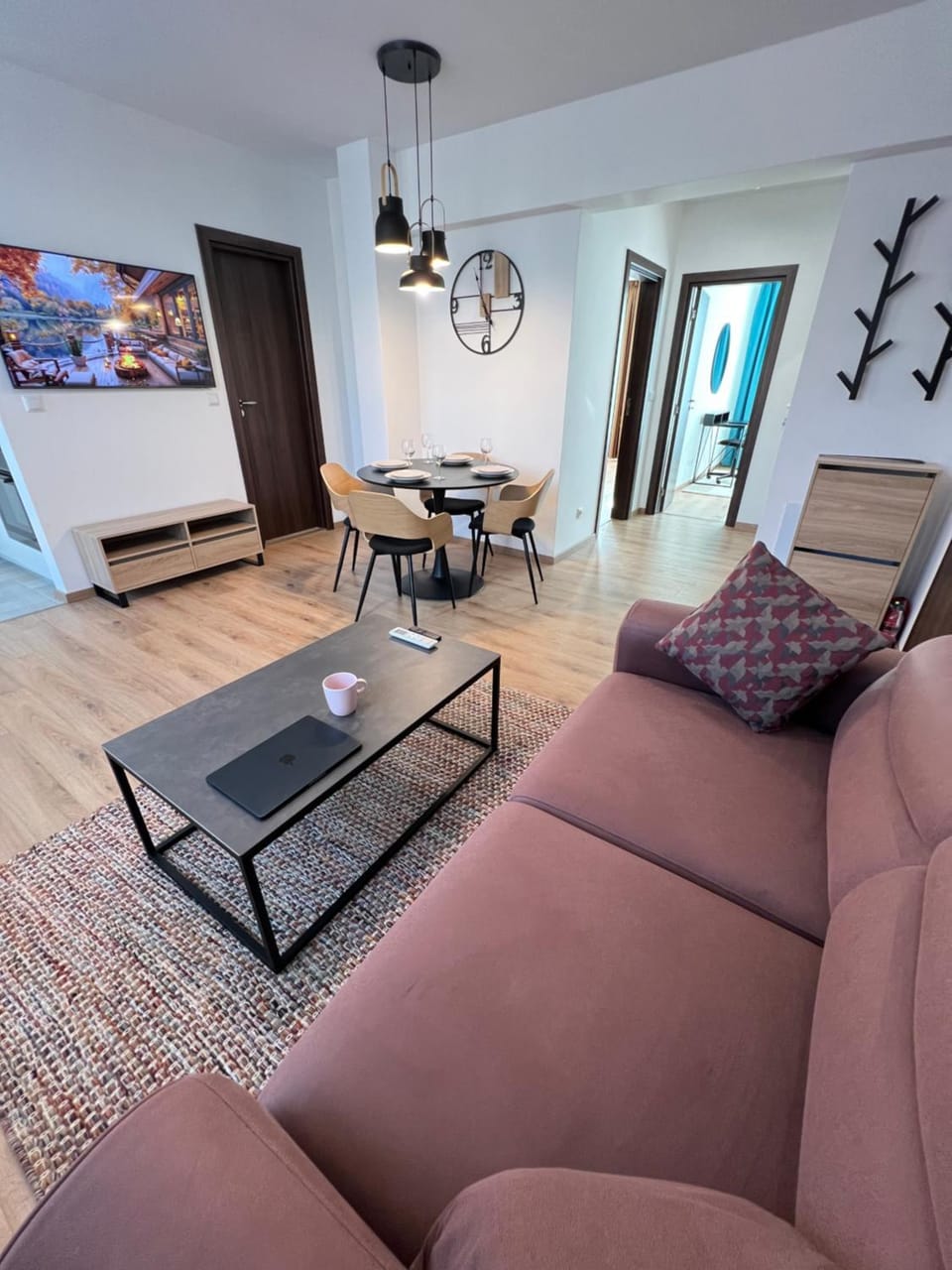 Living room, Seating area, Dining area, heating, air conditioner