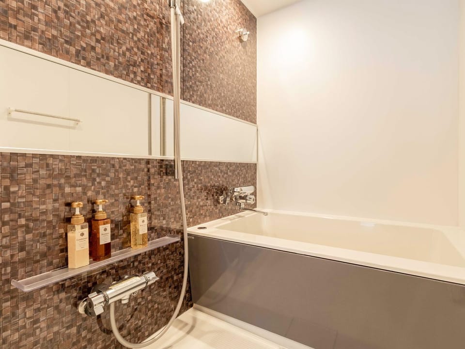 Shower, Bathroom, Bath