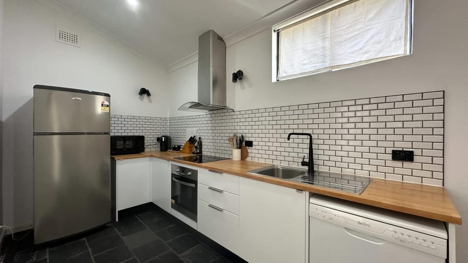 MetaWiseBnB 2BR Industrial Charm in Petersham Apartment in Sydney