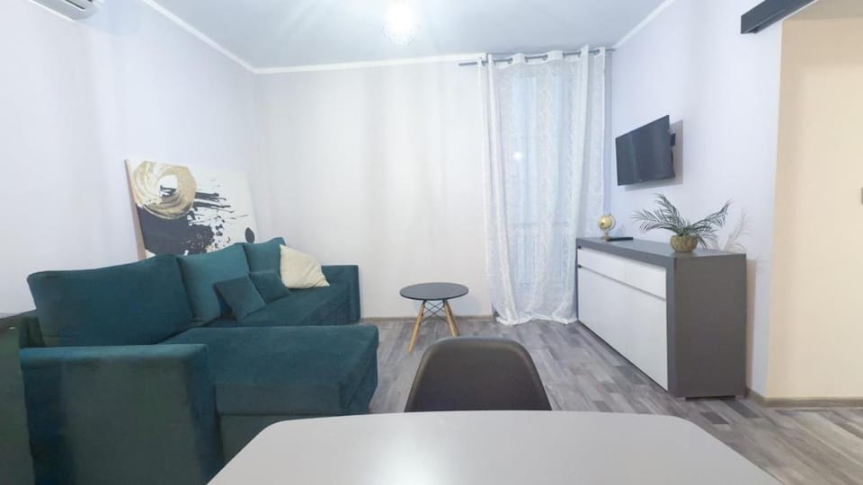 Residenza Santa Anastasia Green Piazza Erbe Lift & Balcony Apartment in Verona