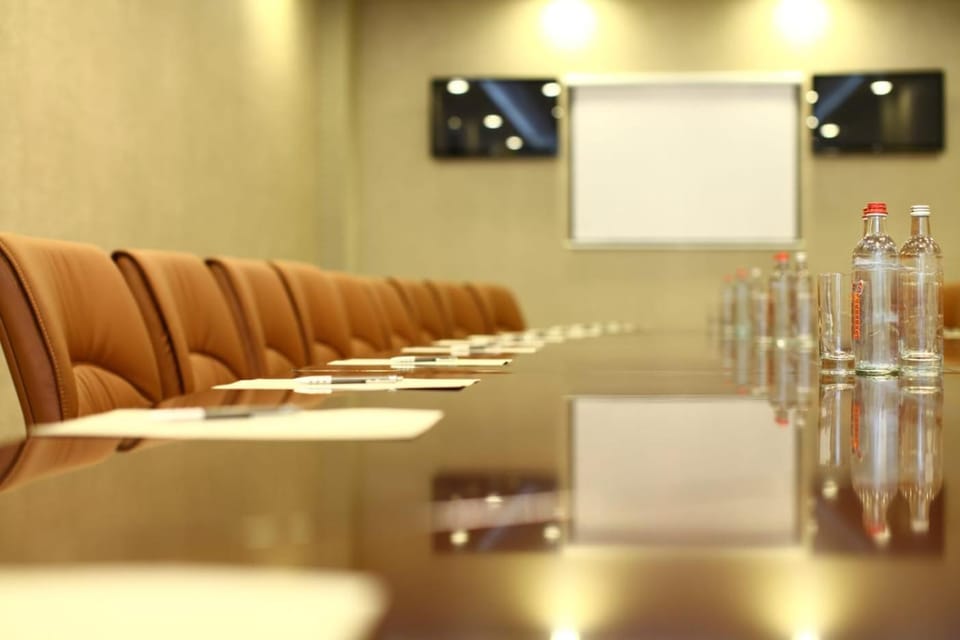 Meeting/conference room