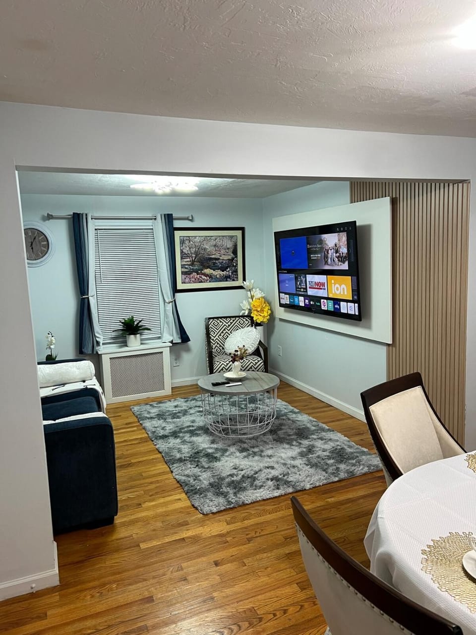 2 Bedroom Burncoat St Area House in Worcester