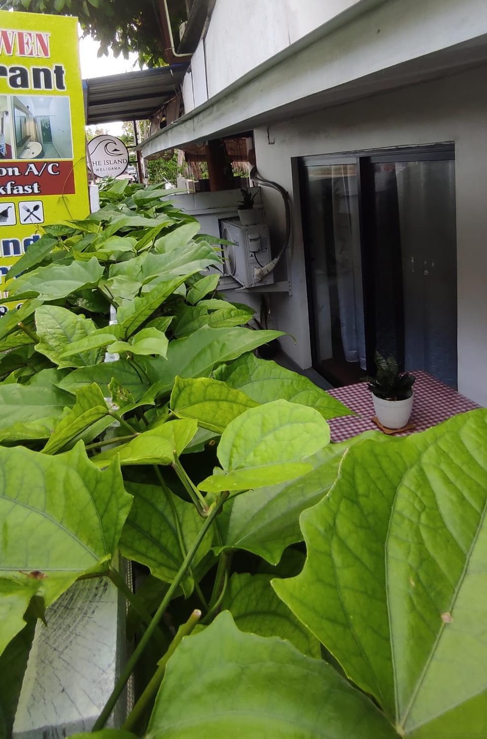 The Glown Weligama Bed and Breakfast in Southern Province
