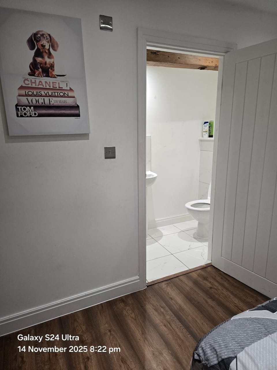 Bathroom, Bedroom