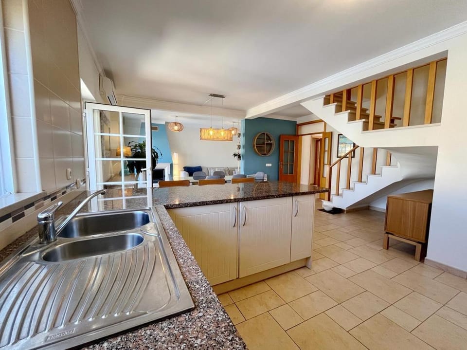 V4 moderno com Piscina - Burgau Villa in Luz