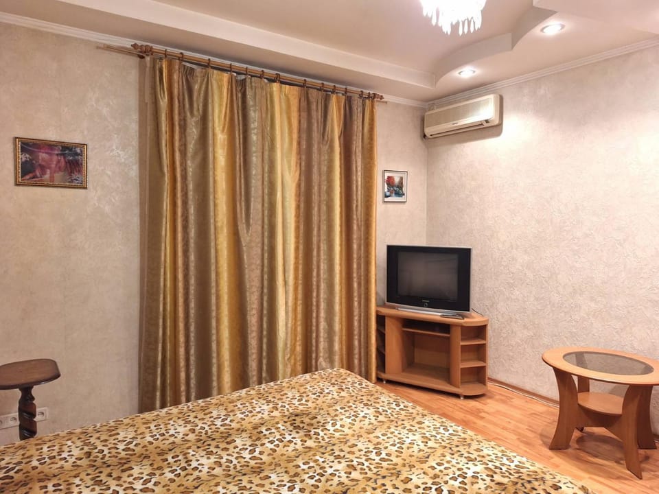 Квартира на улице Титова Независимости возле тц Апполо, Славутич Apartment in Dnipro