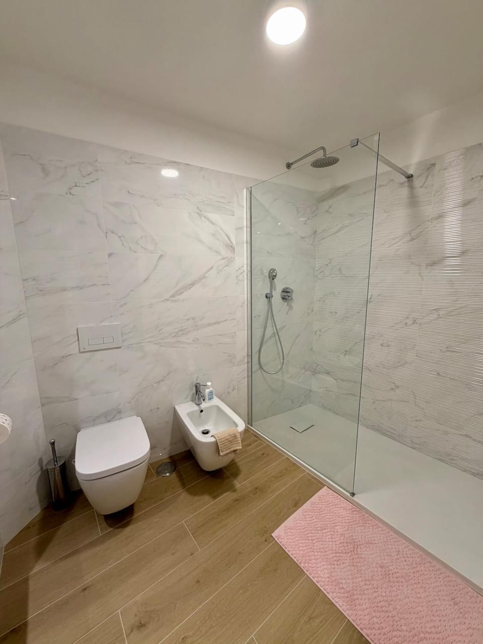 Shower, Toilet, Bathroom, bidet
