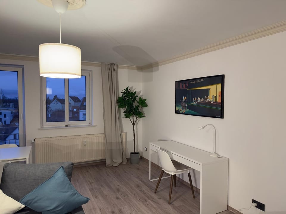PanoramaOase - stilvoll & ruhig - 75qm Apartment in Halle Saale