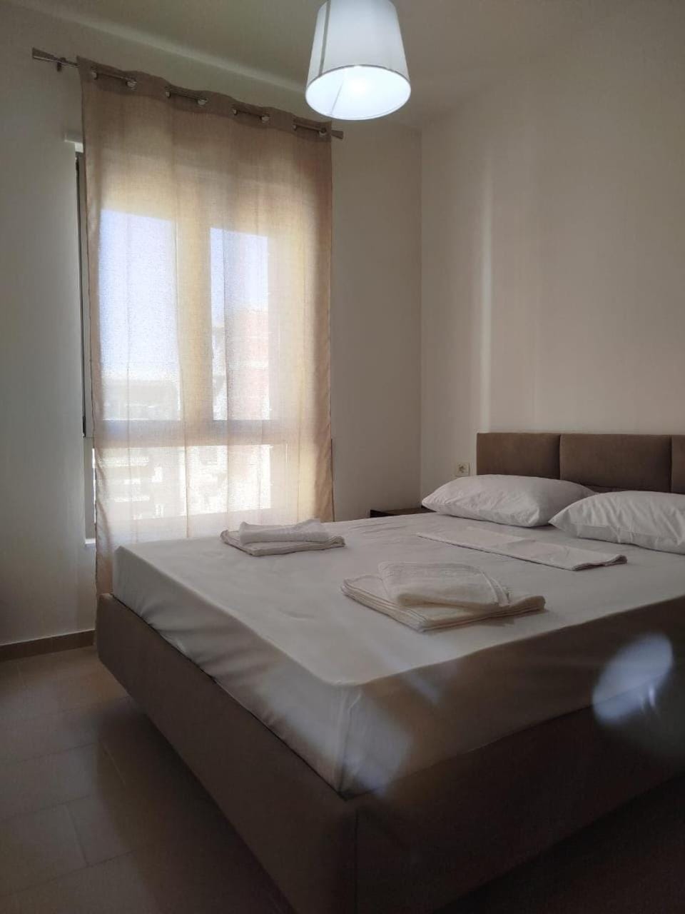 Apartment with a view & amenities Apartment in Vlorë