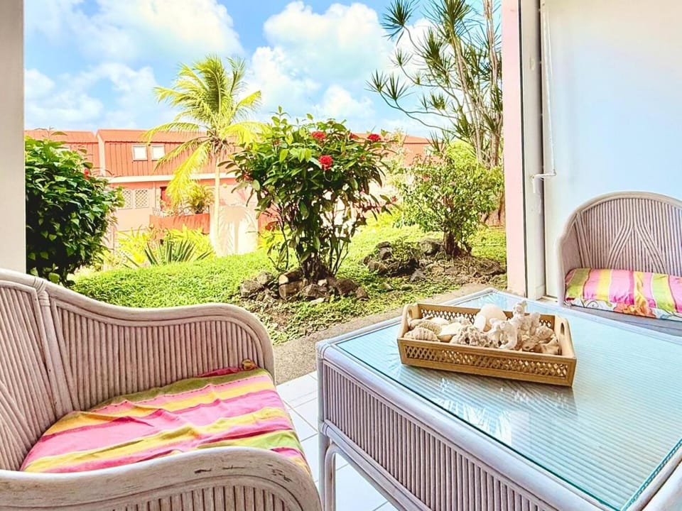 Garden, Garden view