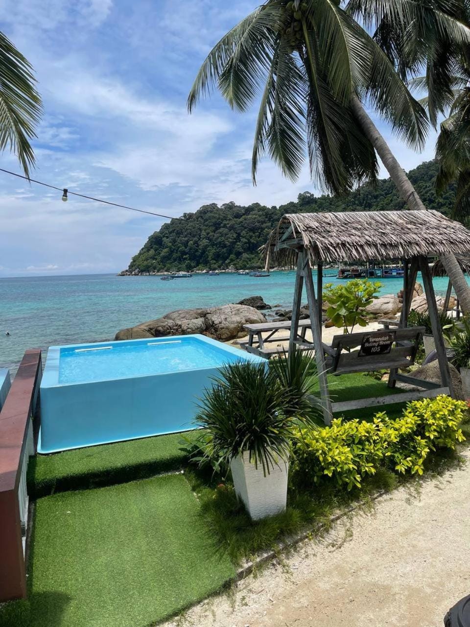 Pool view, Sea view, Swimming pool