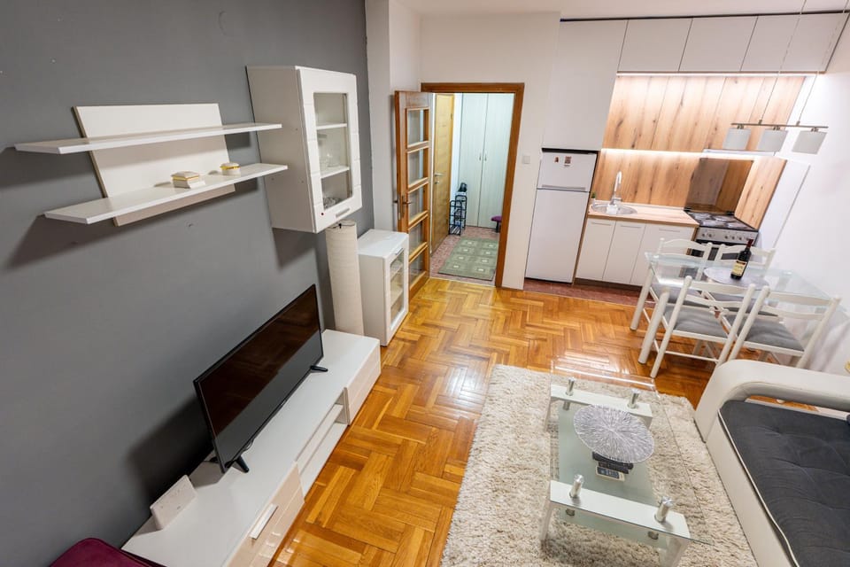 Rajka Lux Apartment in Podgorica