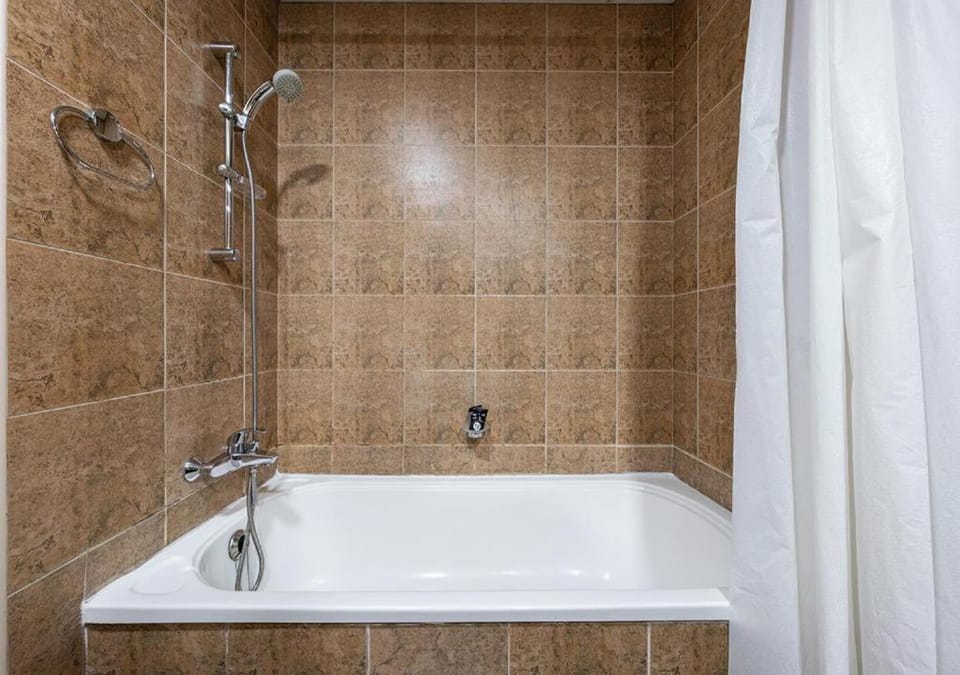 Shower, Bathroom, Bath