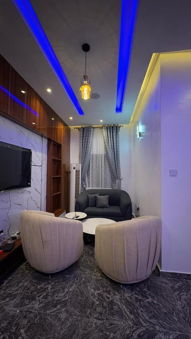 Communal lounge/ TV room, TV and multimedia, Living room, Evening entertainment