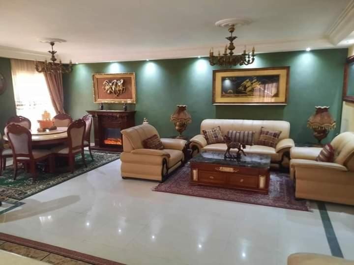 شقة مفروشة المقطم Apartment in Cairo Governorate