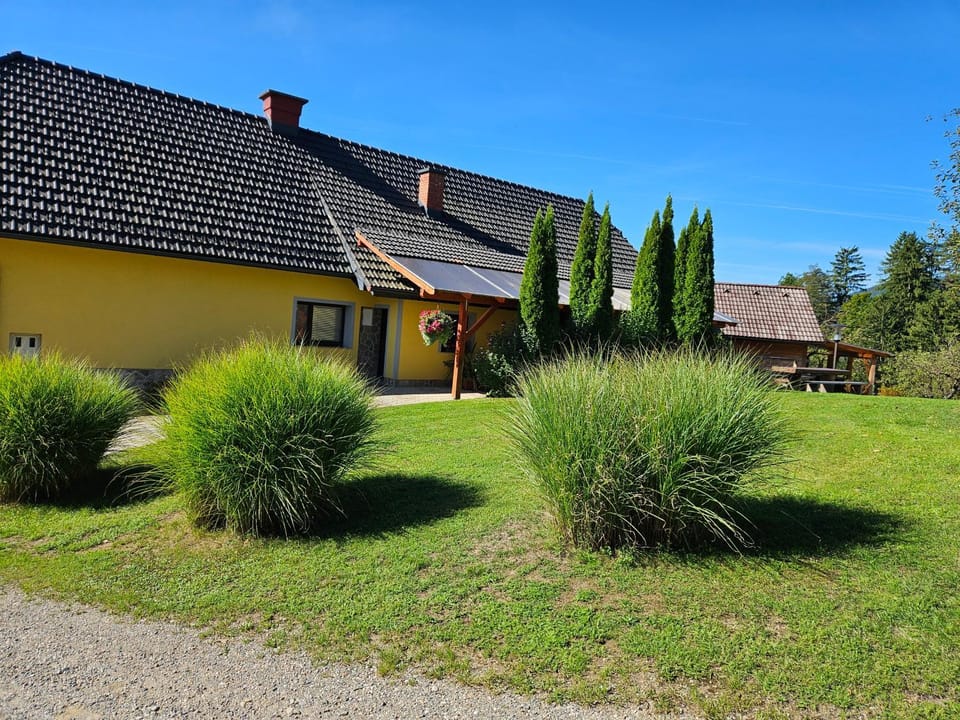 Turistična kmetija Sušek Farm Stay in Slovenia