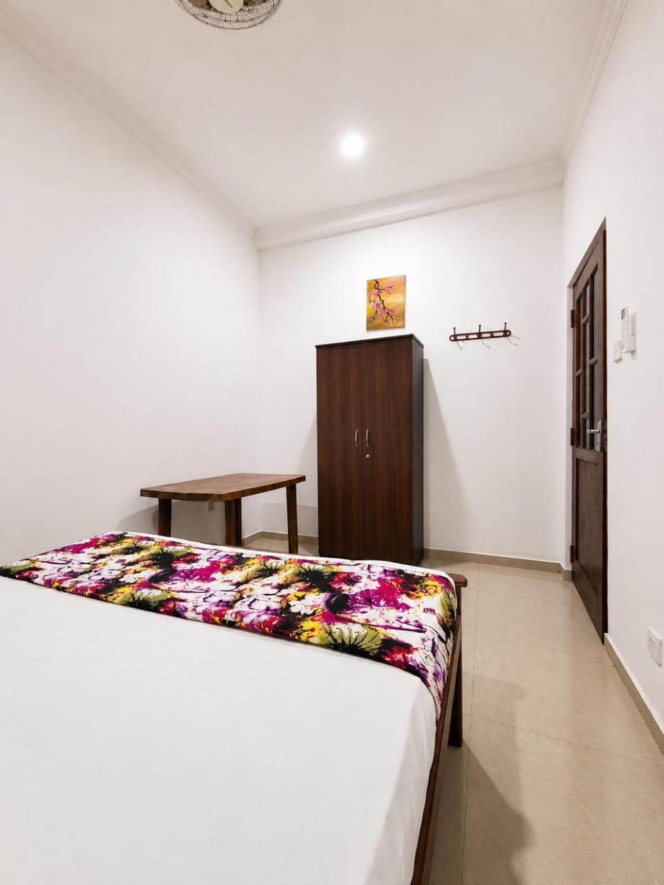 Bed, Photo of the whole room, Bedroom, wardrobe
