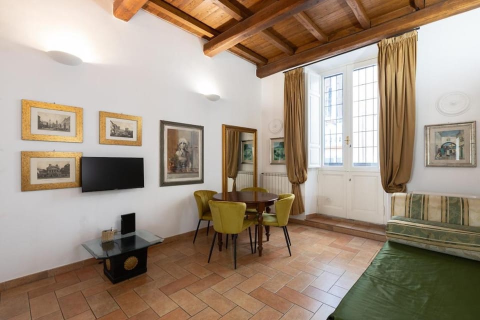 Reginella Suite Studio - Steps from Pantheon Wi-fi & AC Apartment in Rome