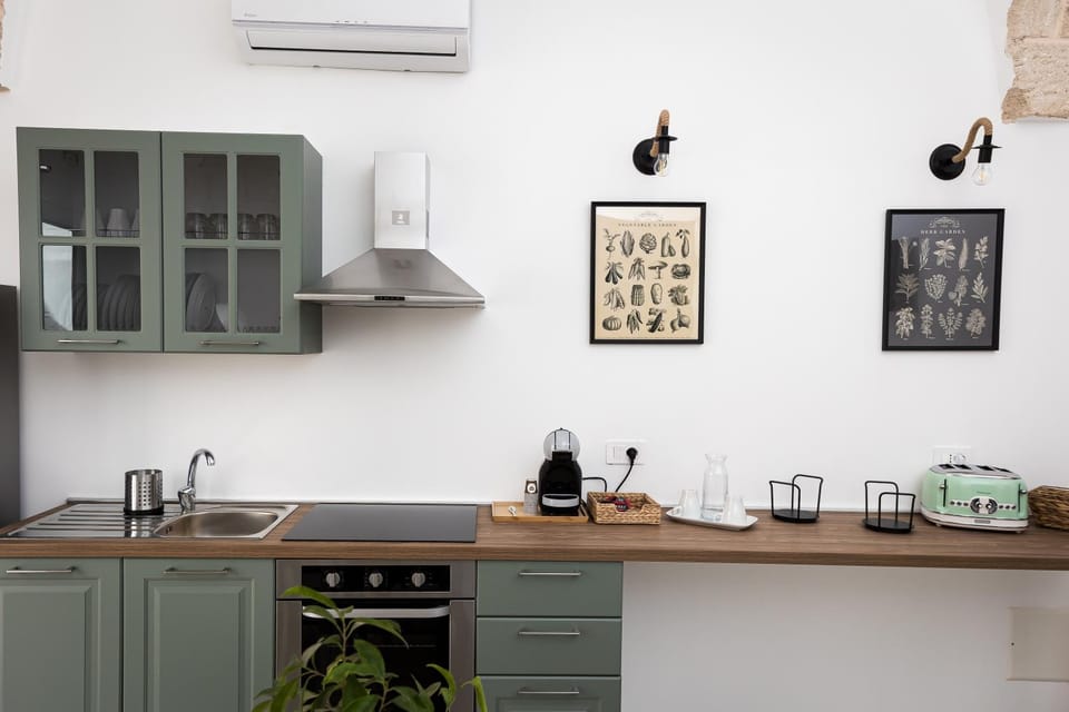 Kitchen or kitchenette, toaster
