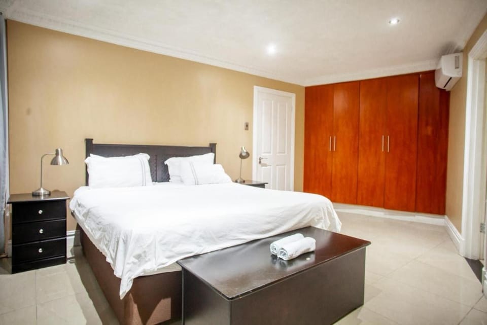 Luxury stay at The Sails Apartment in Durban