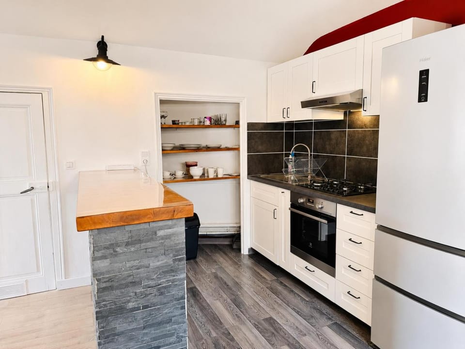 Cocon cosy hypercentre Chambéry & home cinéma Apartment in Chambery
