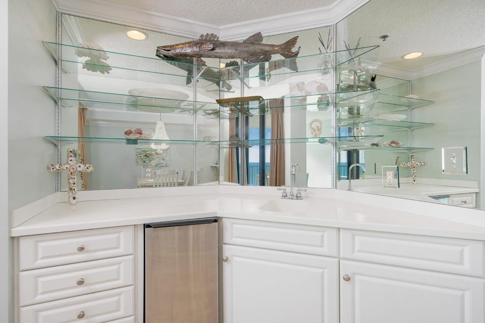 Phoenix IX 1107 condo Apartment in Orange Beach