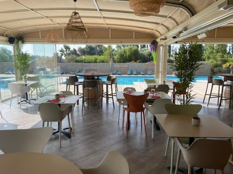 Lounge or bar