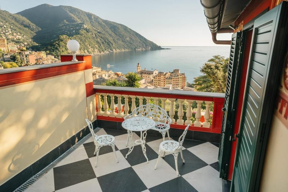 Villa Pipinea- jacuzzi privata e posteggio privato Villa in Camogli