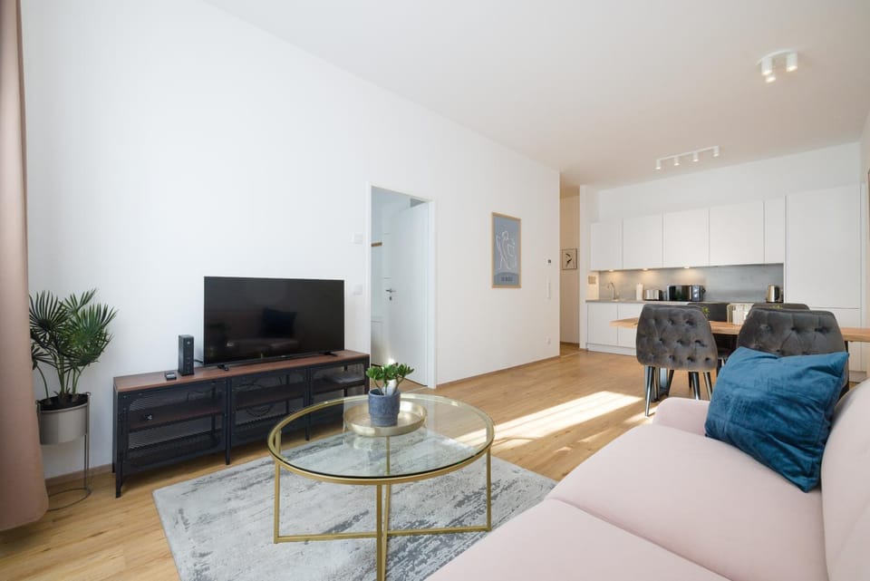 Living room, Photo of the whole room