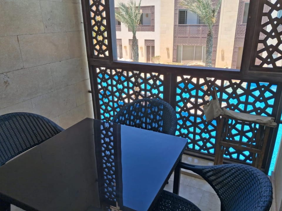 Balcony/Terrace, Pool view