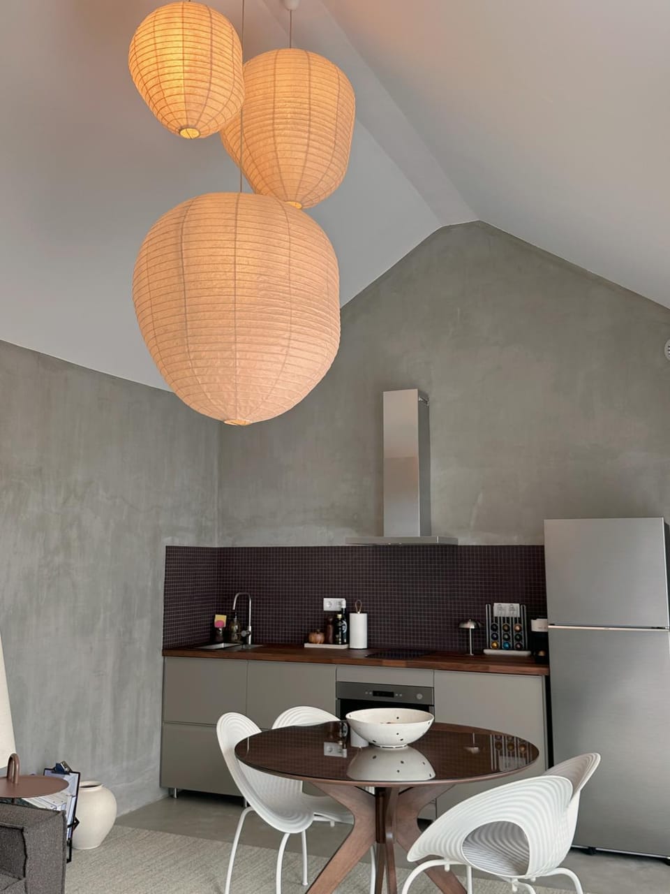 Dining area, kitchen