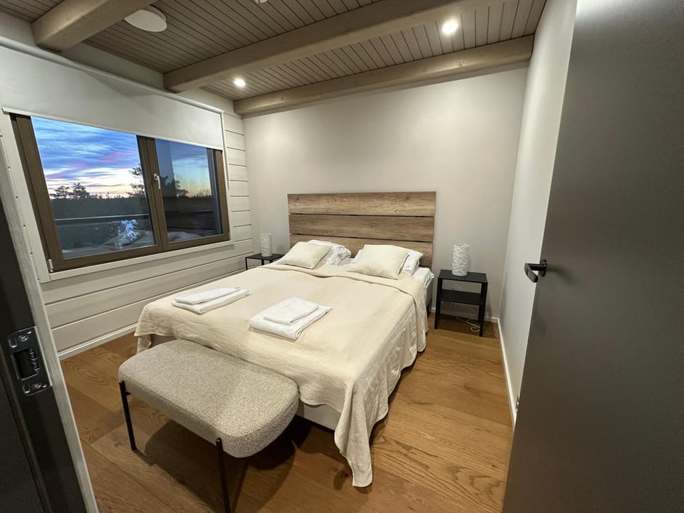 Naava Chalet 302 - Cozy apartment with lake view and Sauna Apartment in Finland