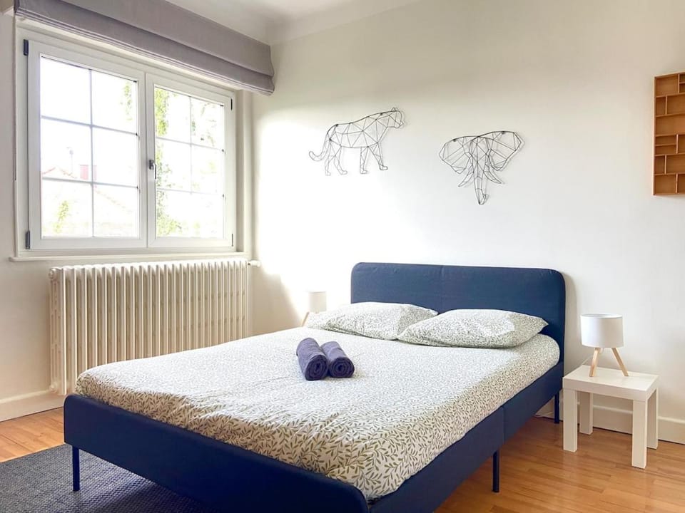 Villa piscine privée 8-10 pers Strasbourg 10 min Villa in Strasbourg