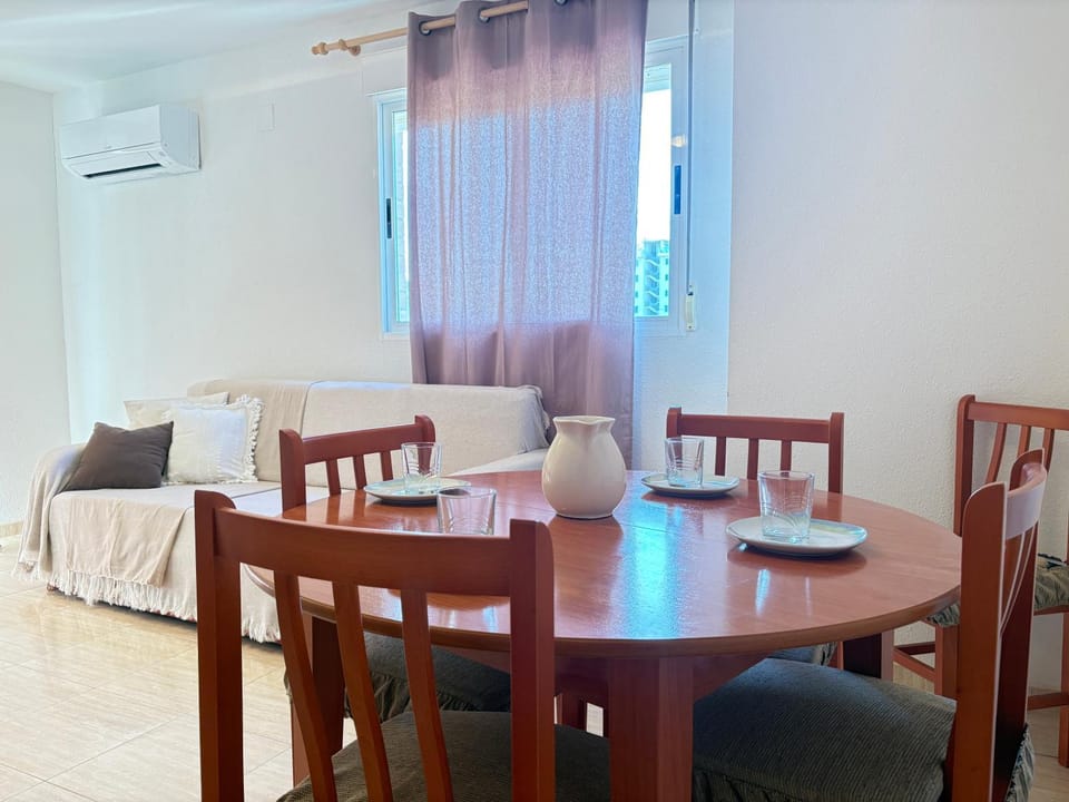 Dining area, air conditioner