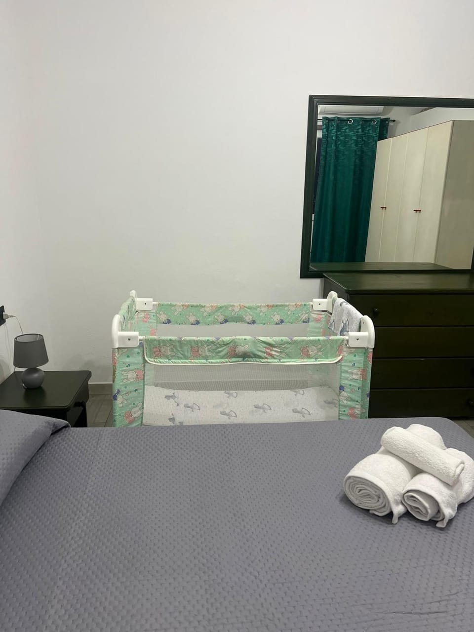 cot