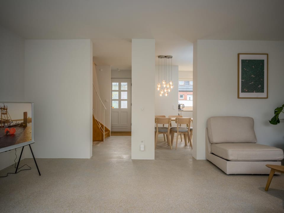 Living room, Seating area, Dining area