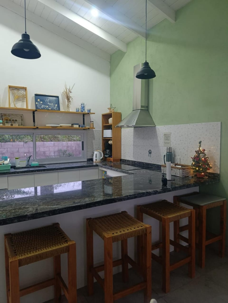 Property building, Kitchen or kitchenette, kitchen
