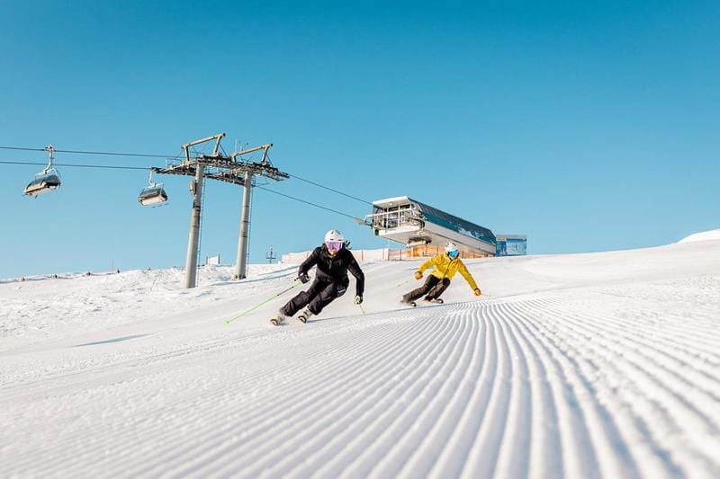 Activities, Winter, Skiing