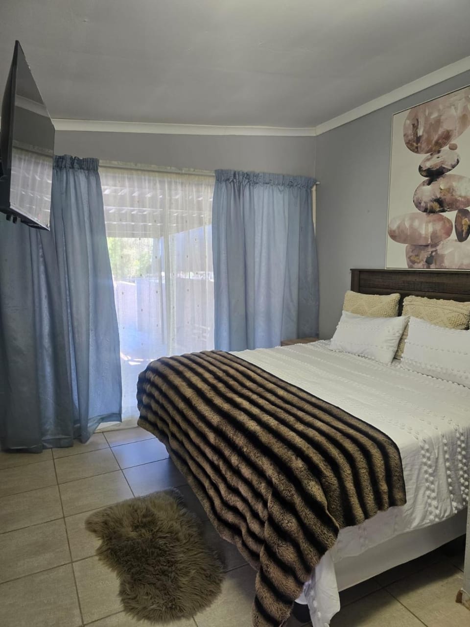Glow Levels Guest House Bed and Breakfast in South Africa
