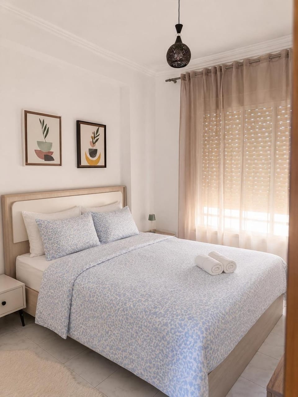 Appartement Moderne de 2 Chambres Lumineux Idéal pour Familles Apartment in Tangier