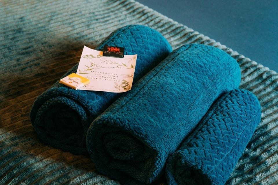 towels, towels