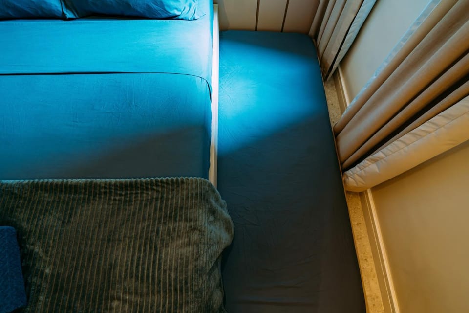 Bed, wedding, wedding