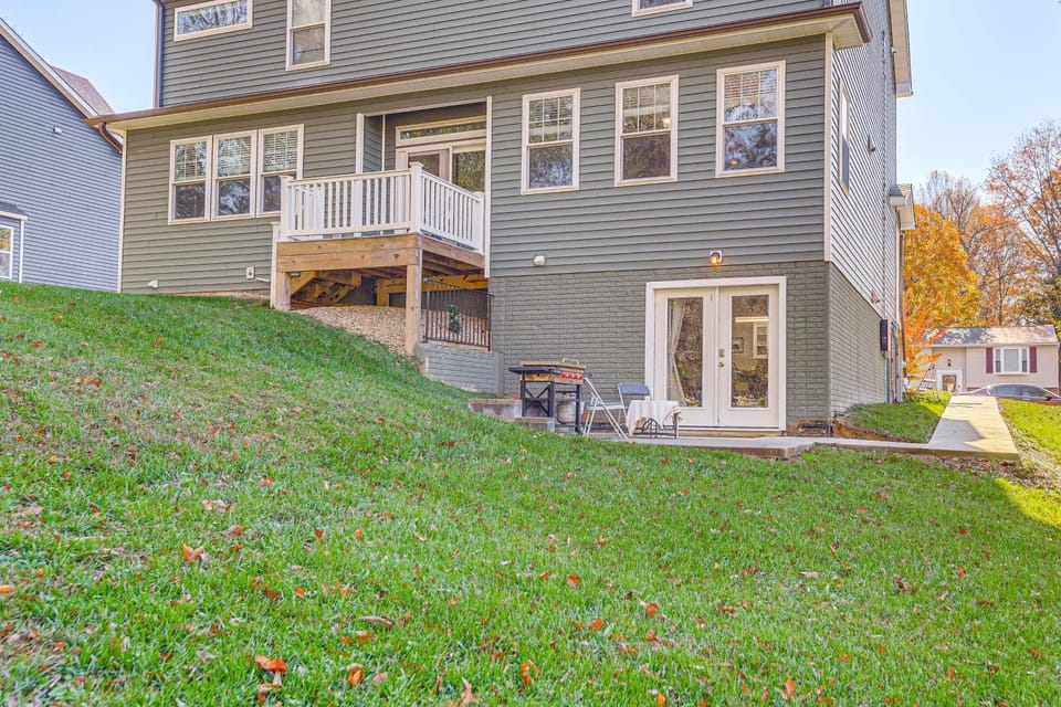 Suburban Comfort in Bowie! Apartment w/ Patio Apartment in Bowie