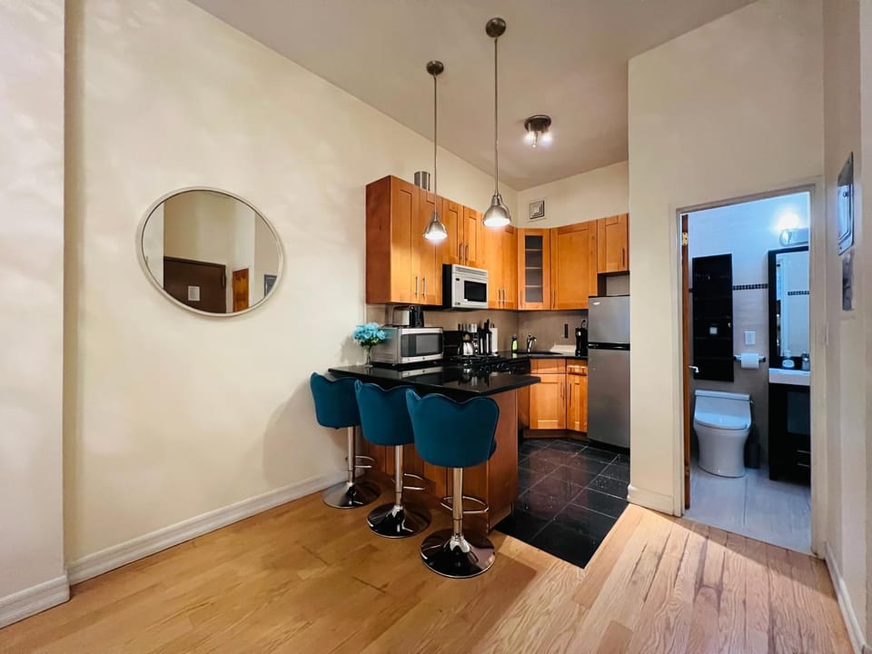 Bryant Park Escape Apartment in Midtown