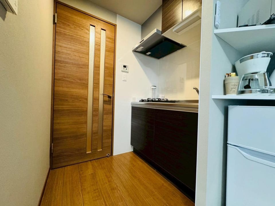 LuxurySweet博多駅南63 博多駅車で5分 新築 条件付ペット可 Apartment in Fukuoka