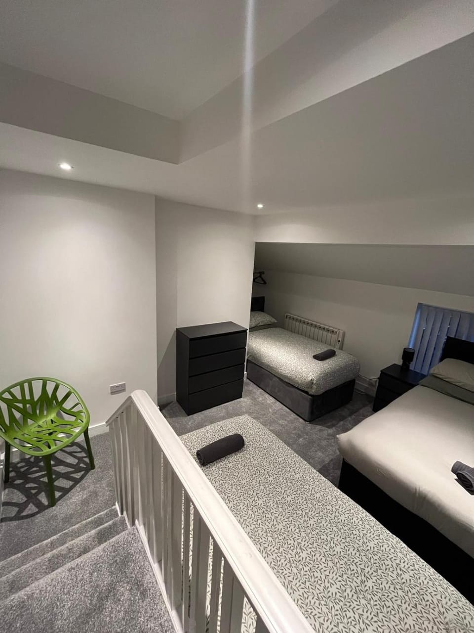 Cosy & Charming Stay, Free Parking & Fast WiFi Apartment in Liverpool