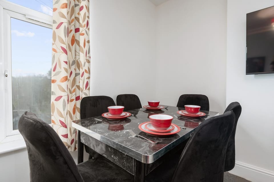 Pelham Contractors stay Apartment in England