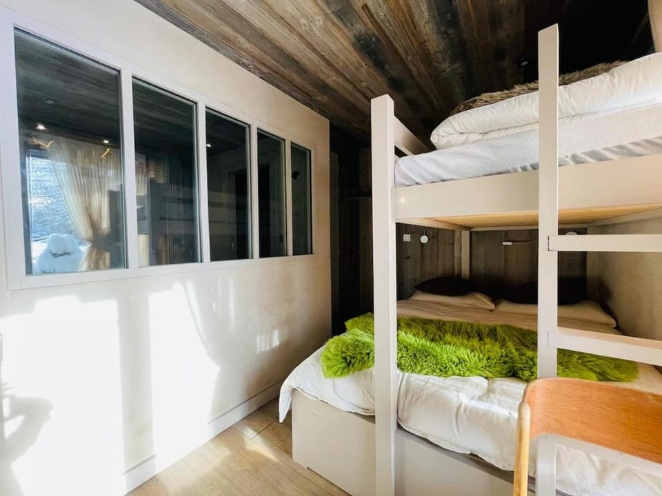 Cimes Lodge - Wood & Mountain Apartment in Combloux