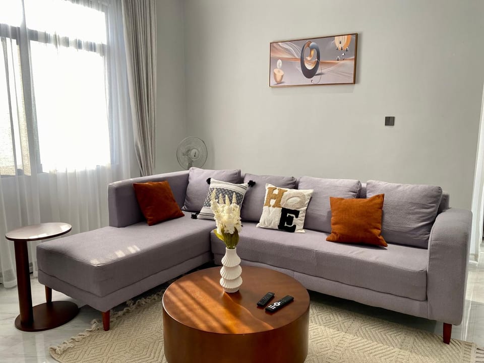 Luxurious apartment near all amenities and good views Apartment in Kampala