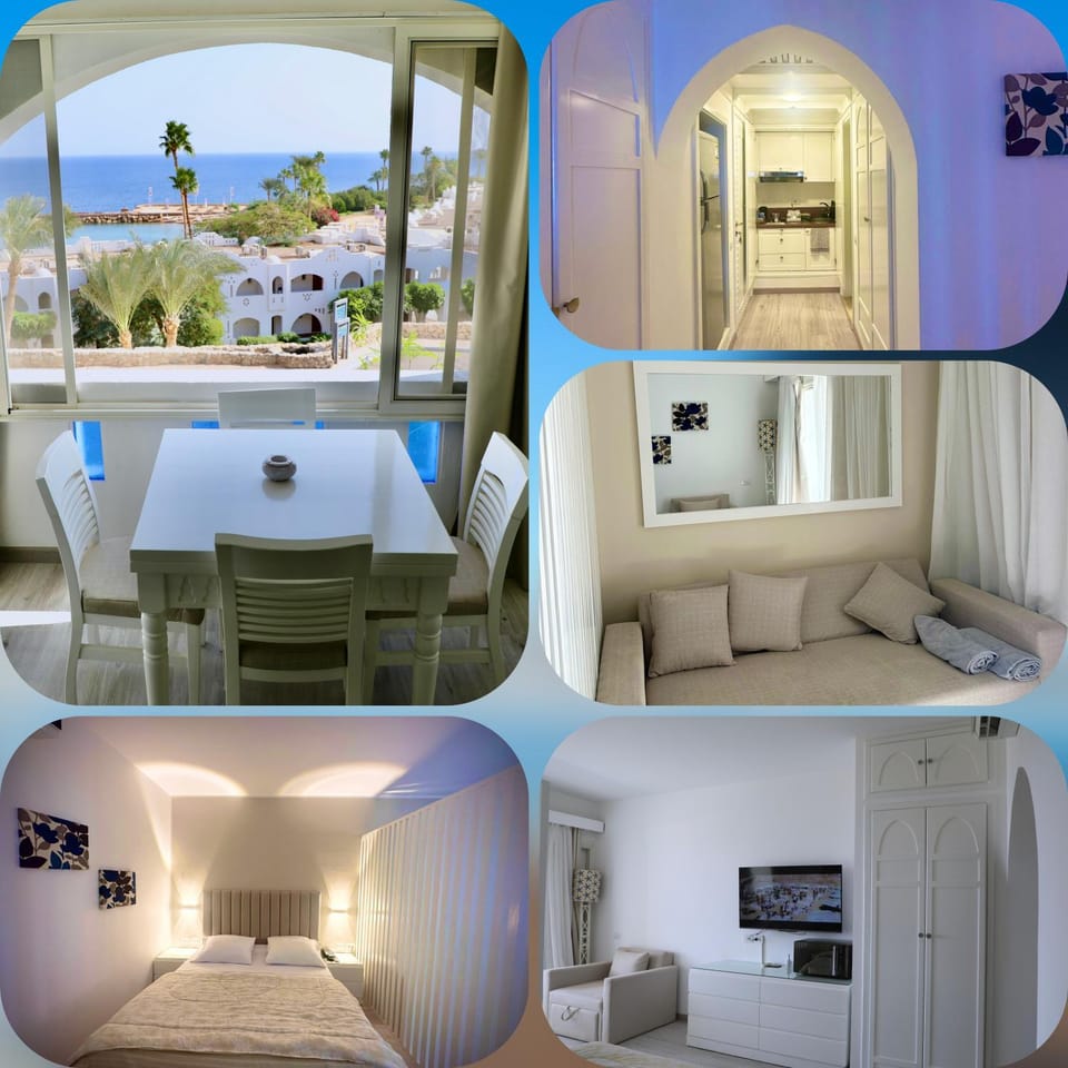 Kitchen or kitchenette, Living room, Lake view, Sea view